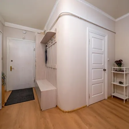 Joya Mia - The Soul Of & Free Parking *