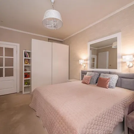 Joya Mia - The Soul Of & Free Parking Apartment Riga