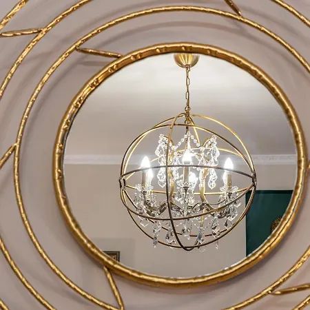 Joya Mia - The Soul Of & Free Parking *